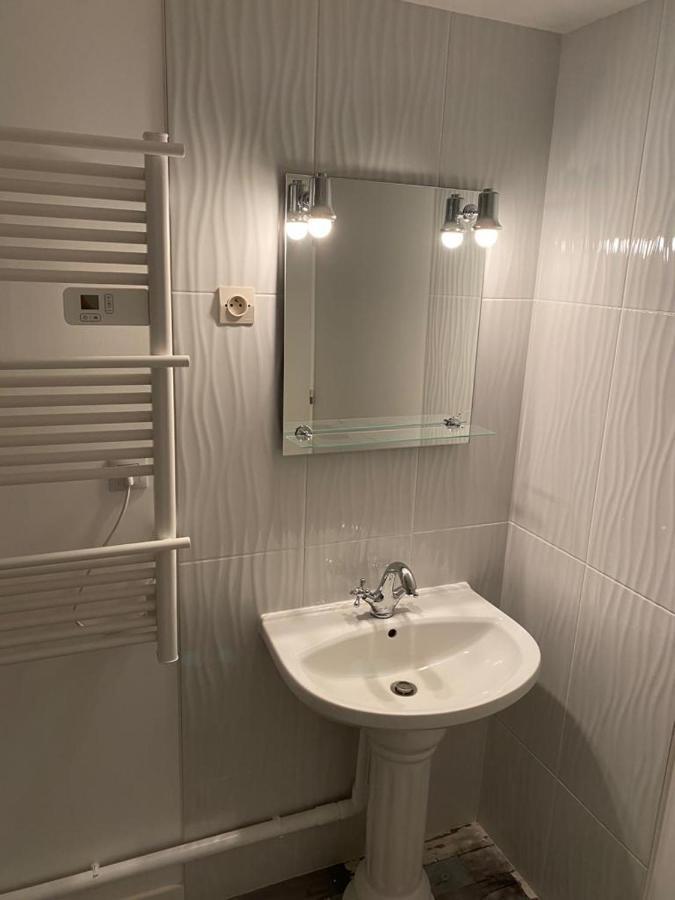 Gite Independant En Duplex Proche Mer Cote De Granit Rose Pleubian Exteriör bild