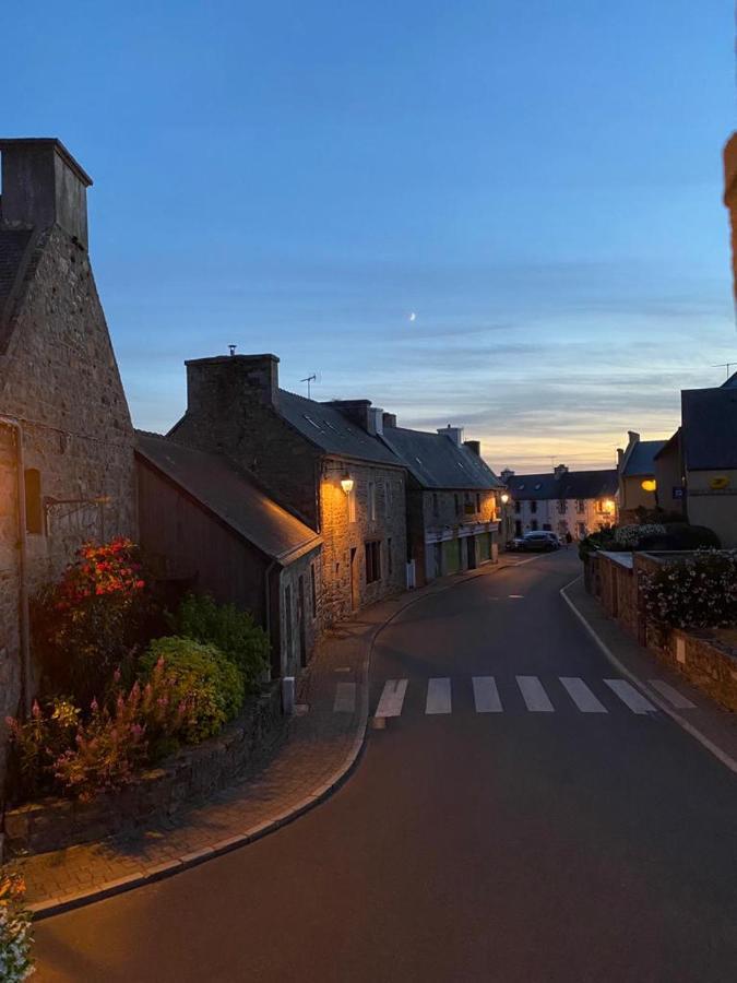Gite Independant En Duplex Proche Mer Cote De Granit Rose Pleubian Exteriör bild