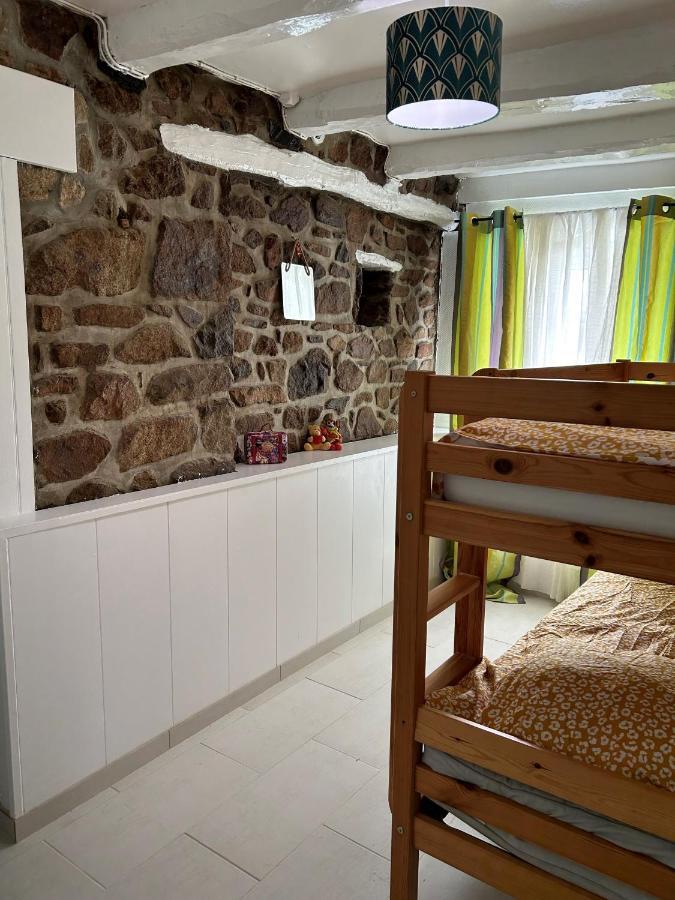 Gite Independant En Duplex Proche Mer Cote De Granit Rose Pleubian Exteriör bild
